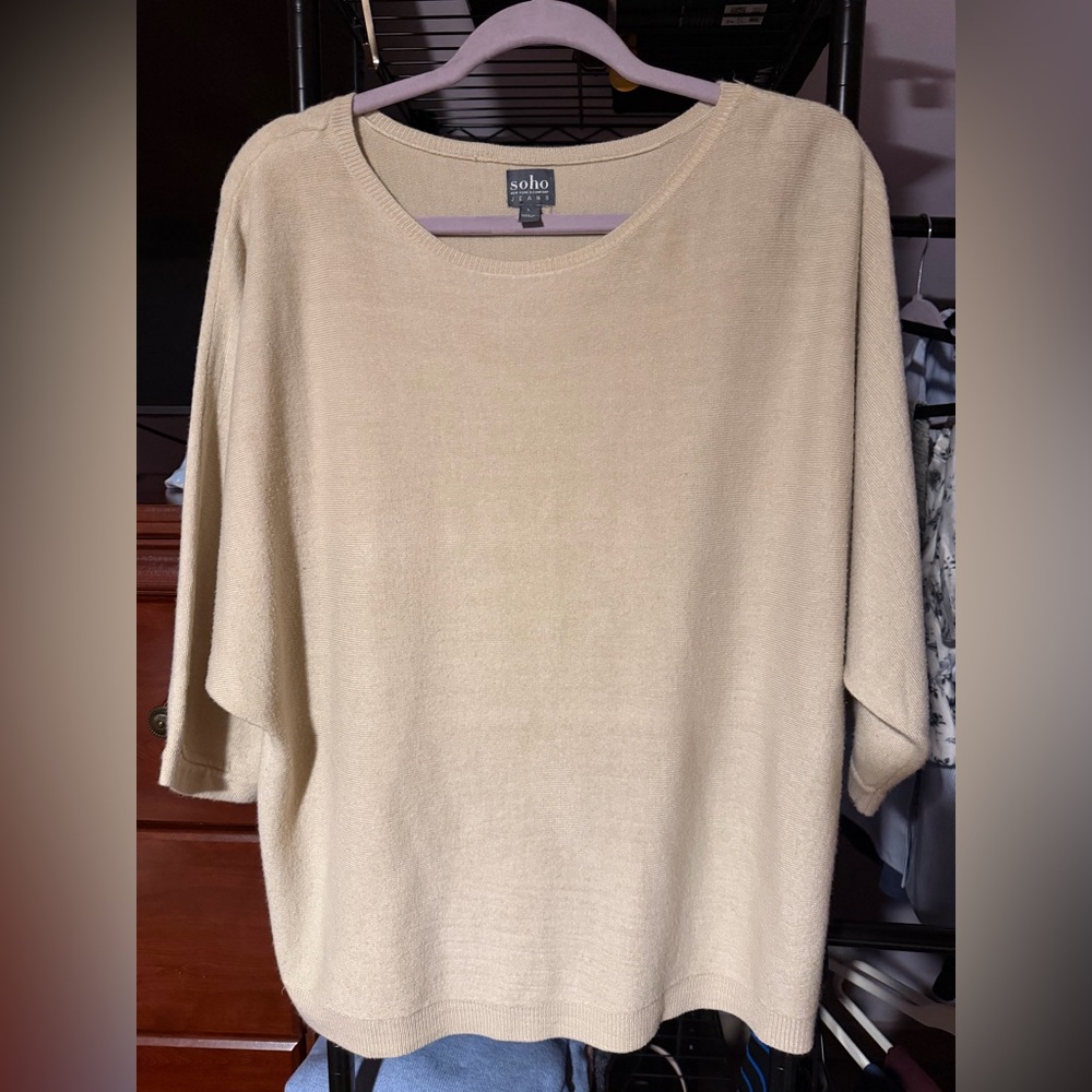 New York & Company Soho beige link-stitch dolman sweater w/ 3/4 length sleeves.